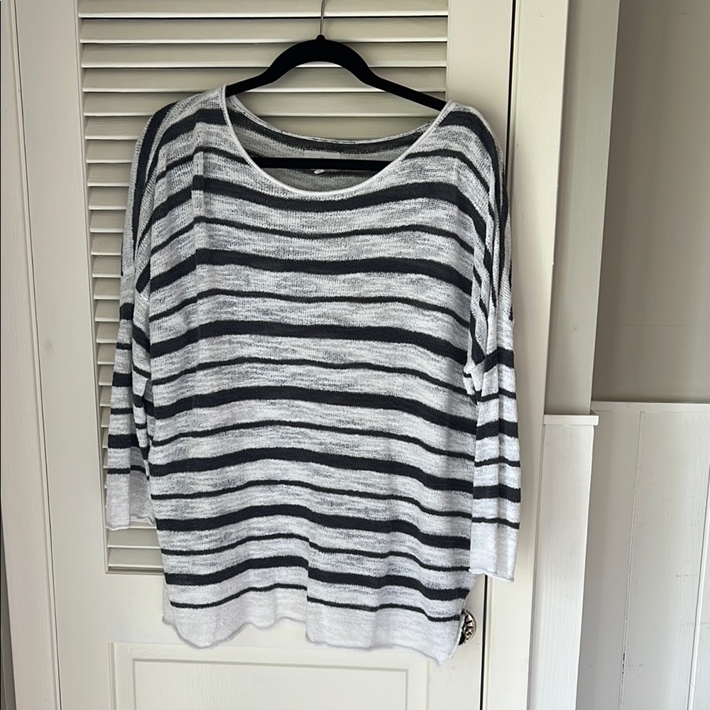 Lou & Grey, Striped Black and White Sweater